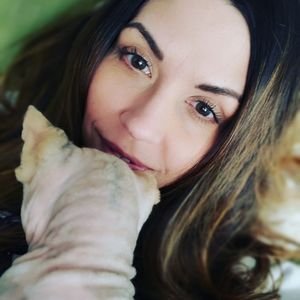 Meet your Posher, Janelle